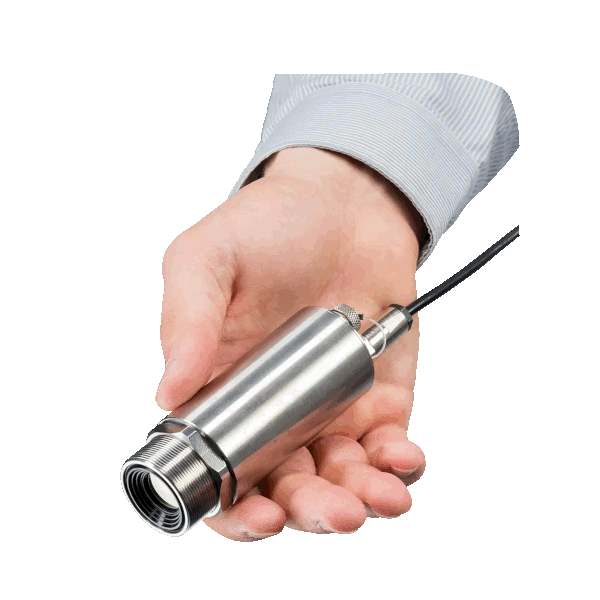 Kamera Xi80 w ręce